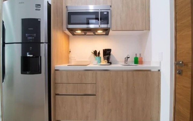 Apartments near 5th Avenue with Rooftop Ocean View