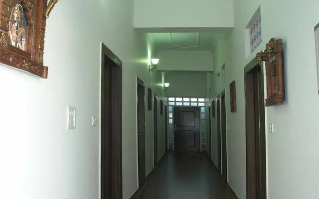Dolphinn Home Stay