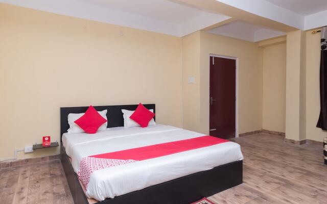 OYO 11062 Victoria Guest House