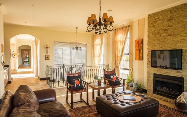 Gallimore Guest Lodge