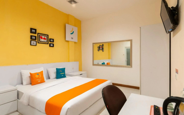 Sans Hotel Finest Medan