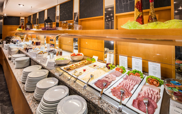 Airways Hotel Frankfurt Airport West