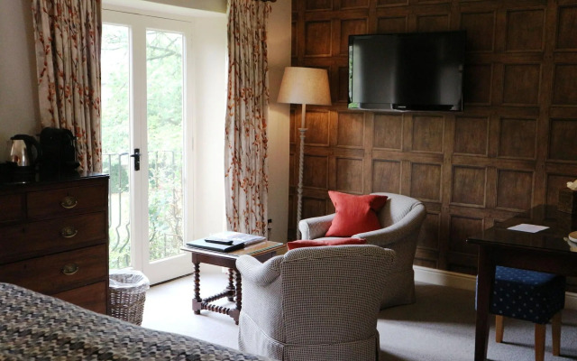 Bay Tree Hotel