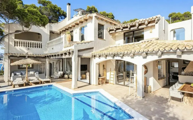 Holiday Home in Charming Decor
