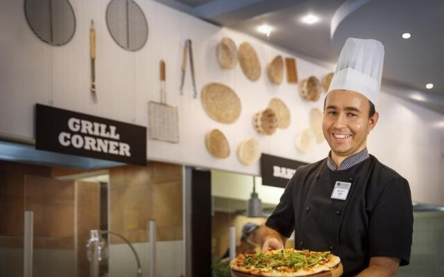 Miramar Sunny Hotel & Residence