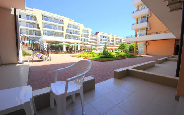Menada Grand Kamelia Apartments