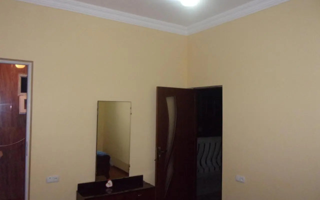 Hostel House 293