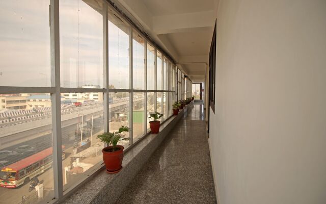 OYO 8232 Hotel KRB Paradise