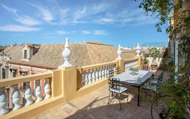Unique Penthouse Giralda Views. Virgen de los Reyes
