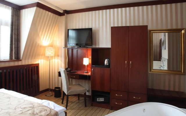 Hotel Alfred