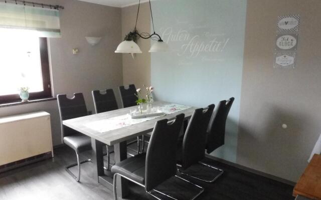 Apartment With Terrace and Pool in the Garden