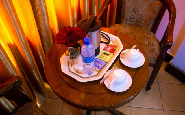 Hotel Aquiline