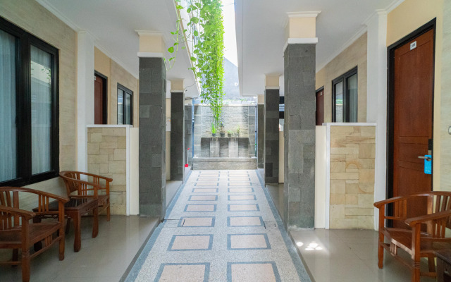 RedDoorz Plus Syariah @ Jalan Dokter Wahidin Bojonegoro