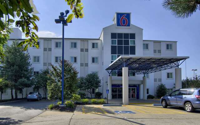 Motel 6 Portsmouth, NH