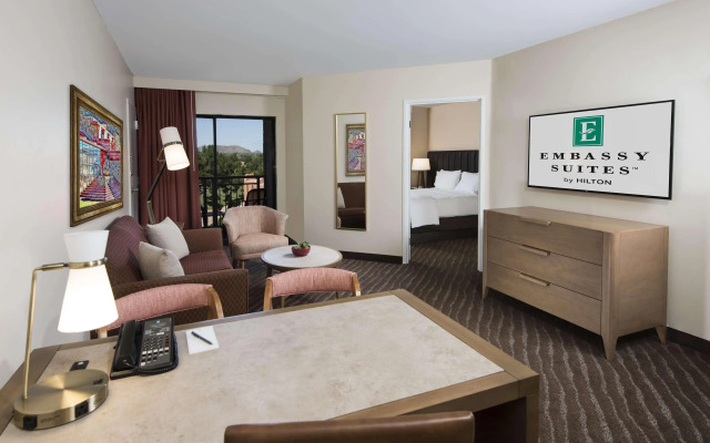 Embassy Suites by Hilton Phoenix Scottsdale