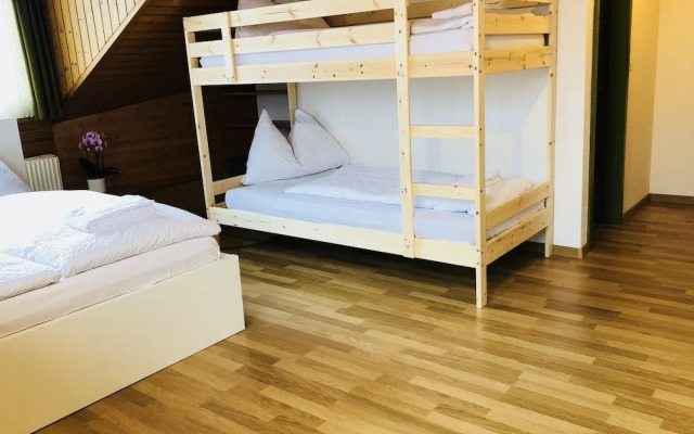 Central Beauty Scenery Apartment