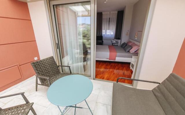 Varkiza Escape - Amazing Home only 500m from Beach