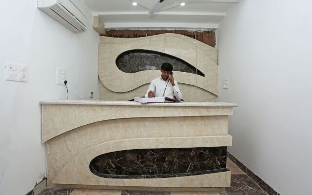 Capital O 26711 Mukesh Palace