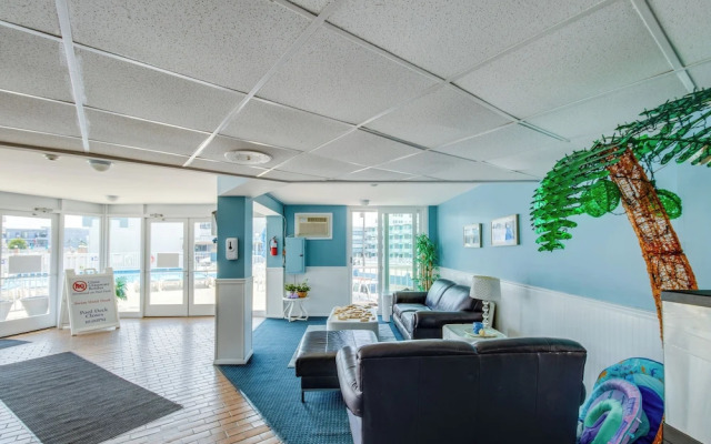 Walk to Wildwood Boardwalk: Family-friendly Condo!