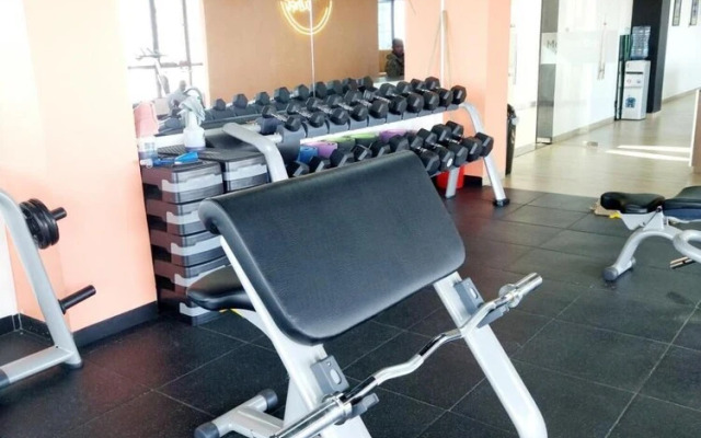 Luxurious Nairobi Condo With Rooftop Pool & Gym