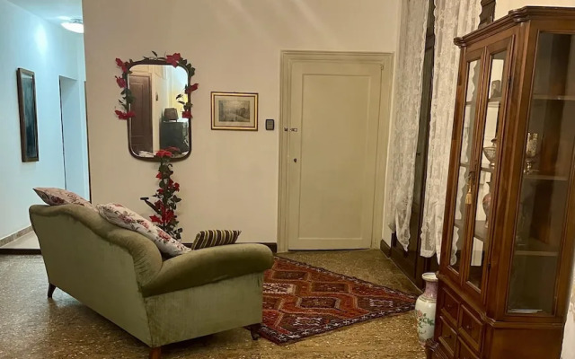 Cool Venice Apartment