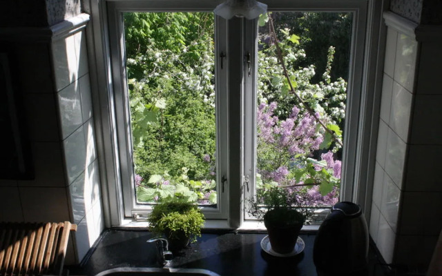 The Little Guesthouse