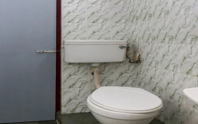 L.R.R. Towers by OYO Rooms