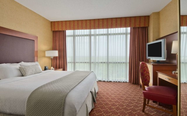 Отель Embassy Suites by Hilton Charlotte Concord Golf Resort & Spa