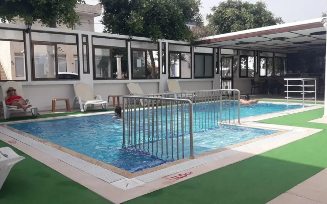 Mekhan Hotel