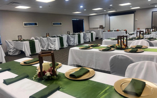Country Inn & Suites by Radisson, Oklahoma City Airport, OK