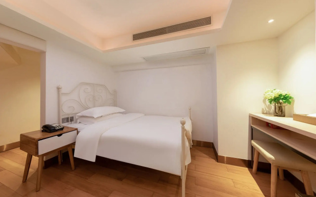 Shenzhen Mint International Apartment