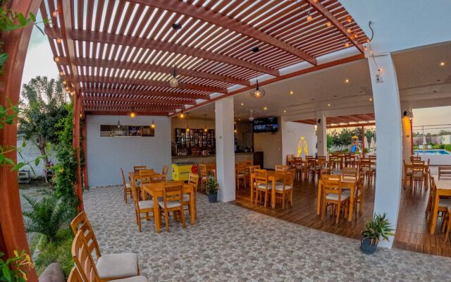 Hotel La Colina