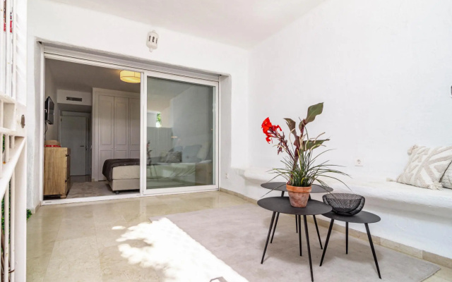 Birdie Club Apartment