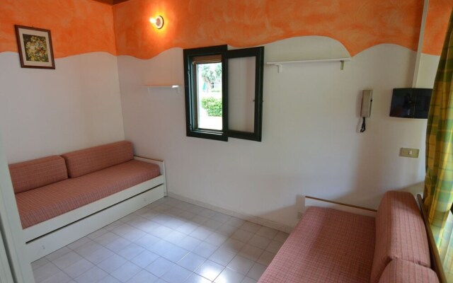 Belvilla by OYO Spacious Bungalow With AC Near sea