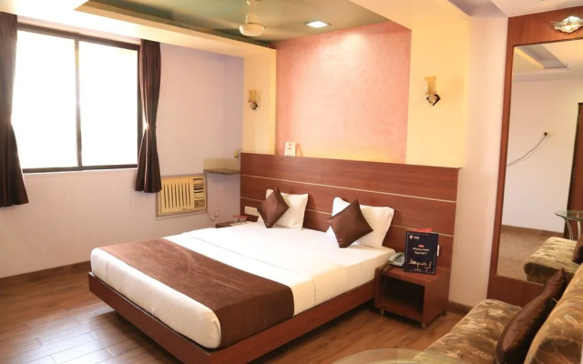 OYO Rooms Panvel Railway Station