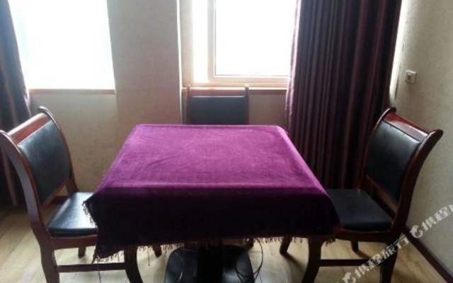 Lvyun Hotel