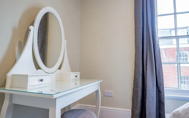 Host Stay Shaw Street Suite