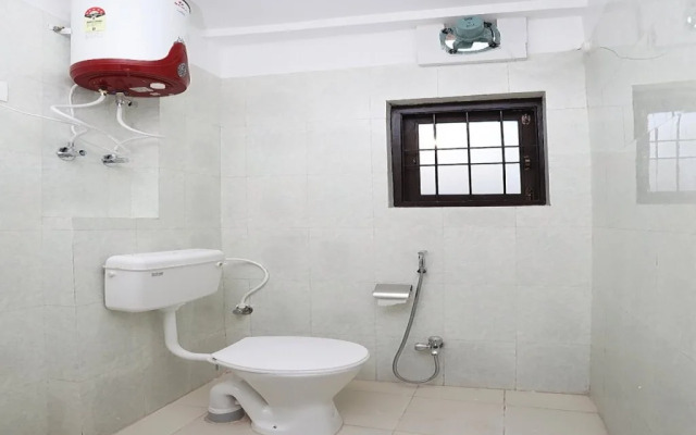 Hotel Galaxy by OYO Rooms