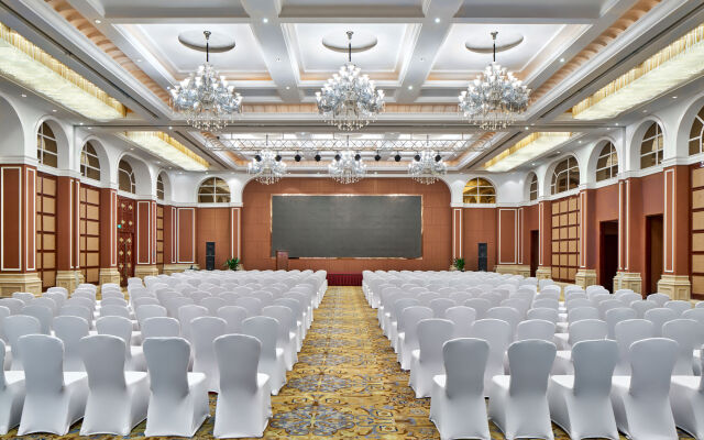 Crowne Plaza Zhenjiang by IHG