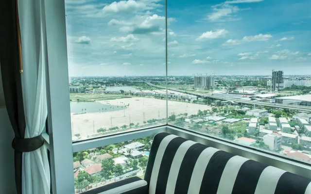 The Room at Msociety Impact Muangthong Thani