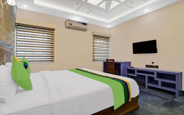 Treebo Pushpak Service Apartment