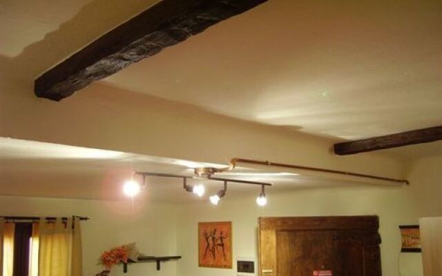 Aurelio's Apartments