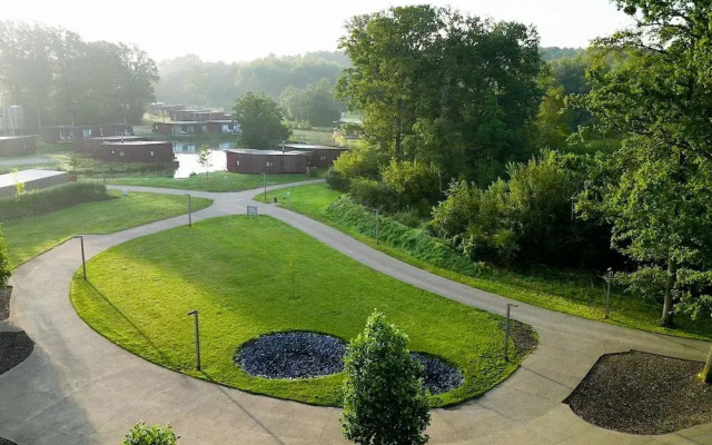 Stylish Retreat With Sauna