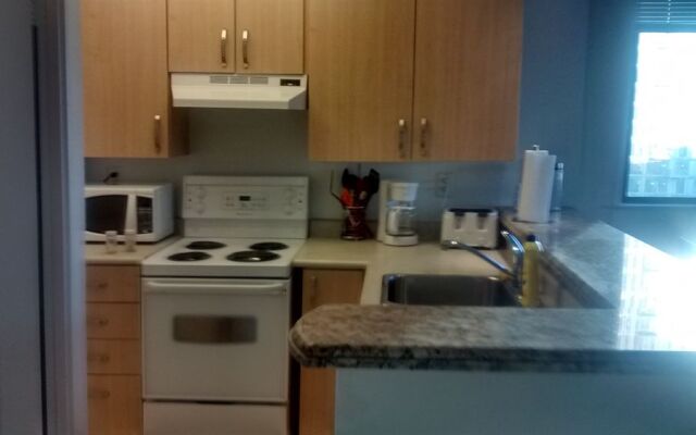 Toronto Furnished Living Bay Street