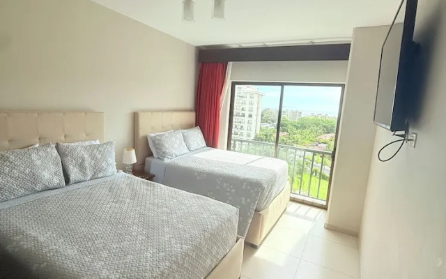 Jaco Bay 8th Floor Unit