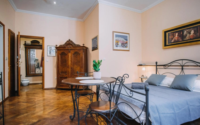 Casa Nobile in old town by AULA