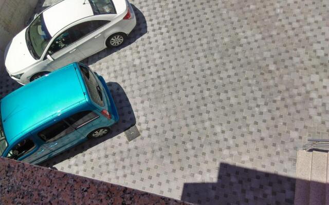 Tomena apartments
