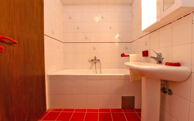 Apartment 1560
