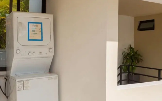 Luxury Apartment2 Bedroompoollaundry Center