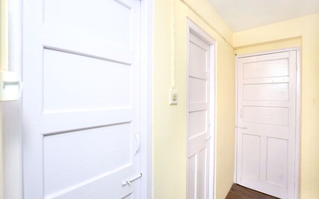 OYO 13645 Home Ever Sunny